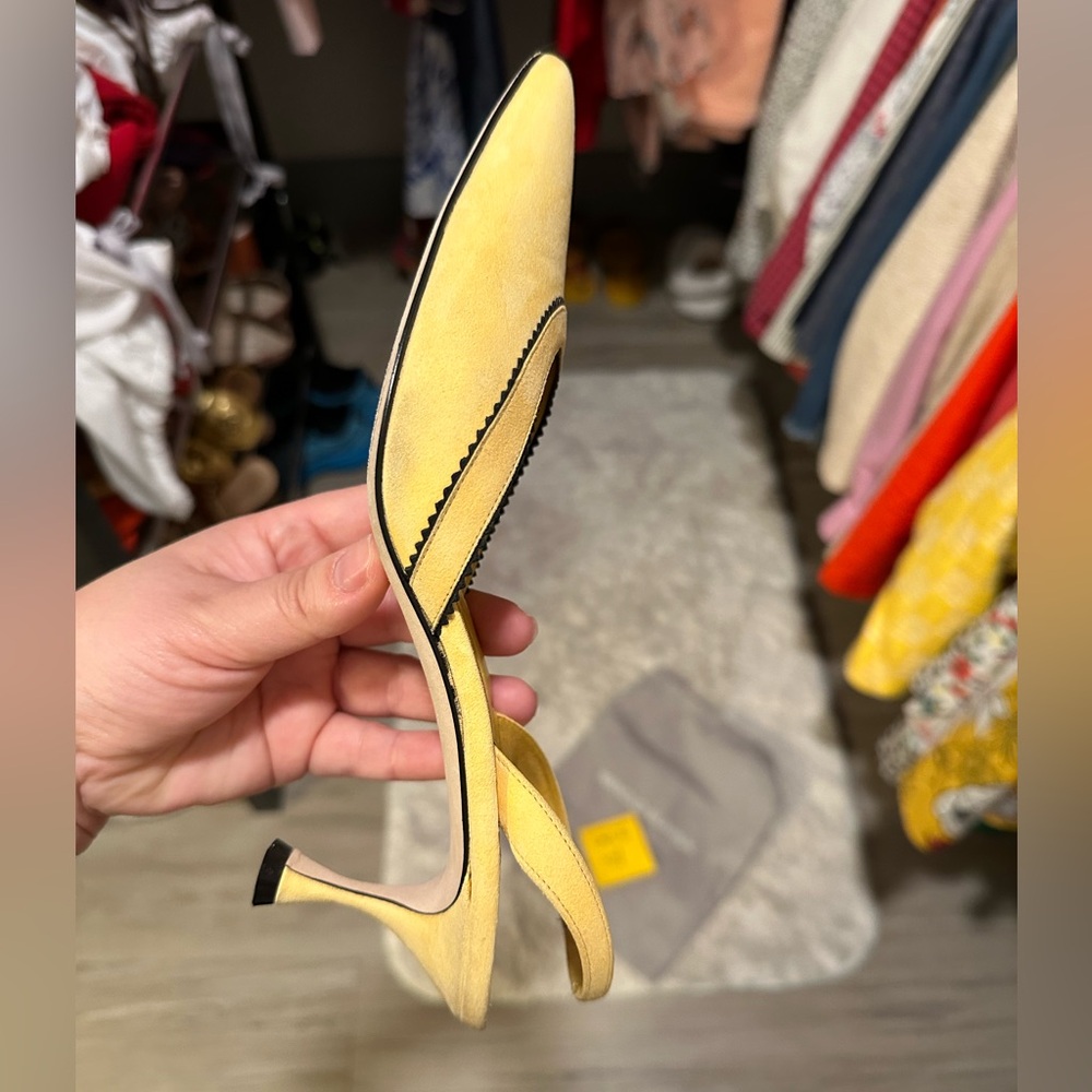 Manolo Blahnik Brontiasli Yellow Pointed-Toe Slingback Suede Pumps - Picture 9 of 11
